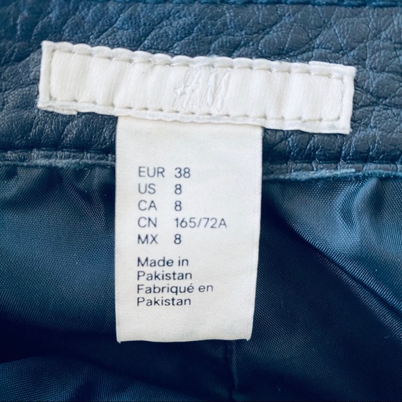 H&M Mini Leather Skirt - Picture 3 of 5